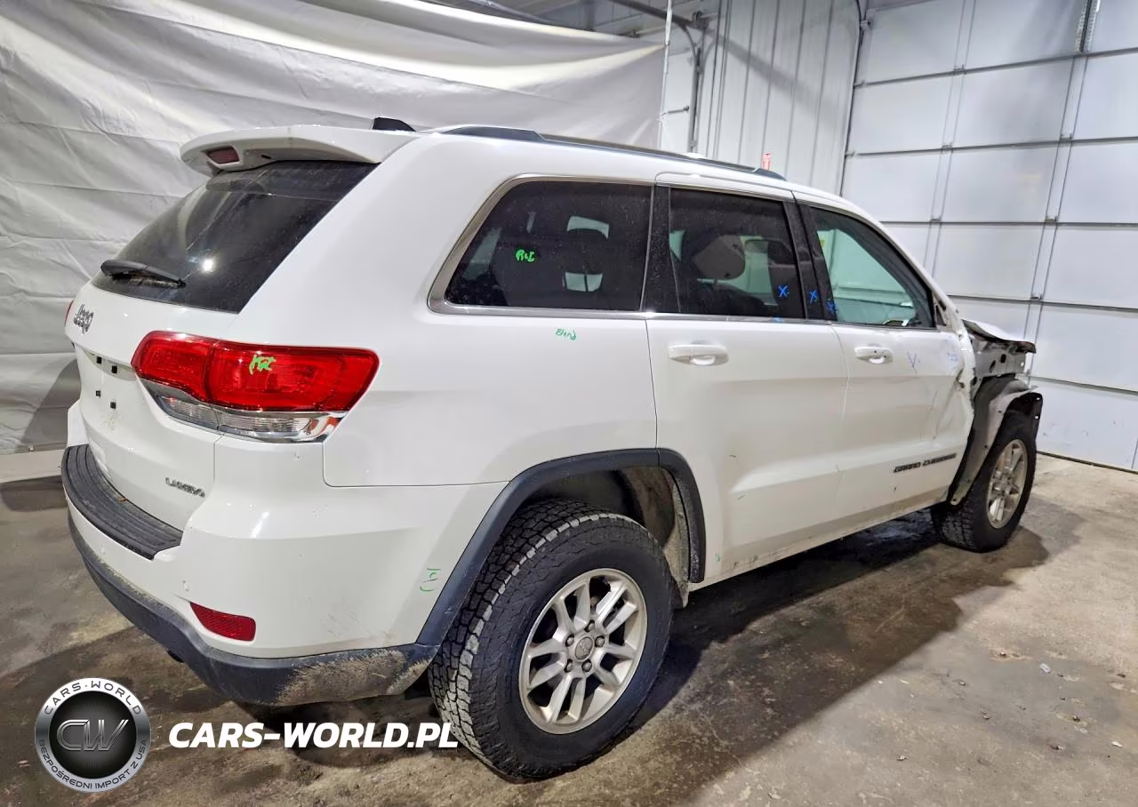 2018 Jeep Grand Cherokee Laredo VIN:1C4RJFAG6JC502188 - 3
