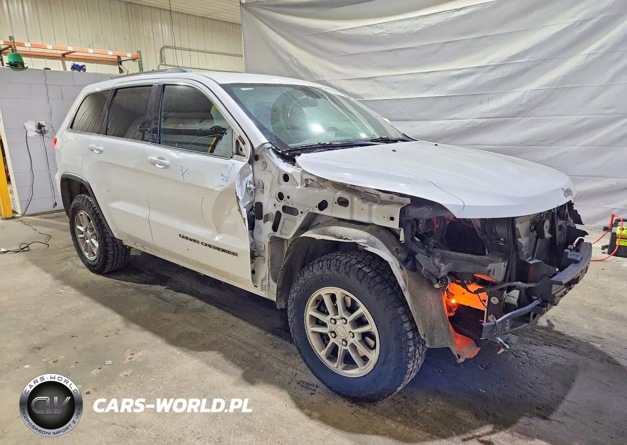 2018 Jeep Grand Cherokee Laredo VIN:1C4RJFAG6JC502188 - 4