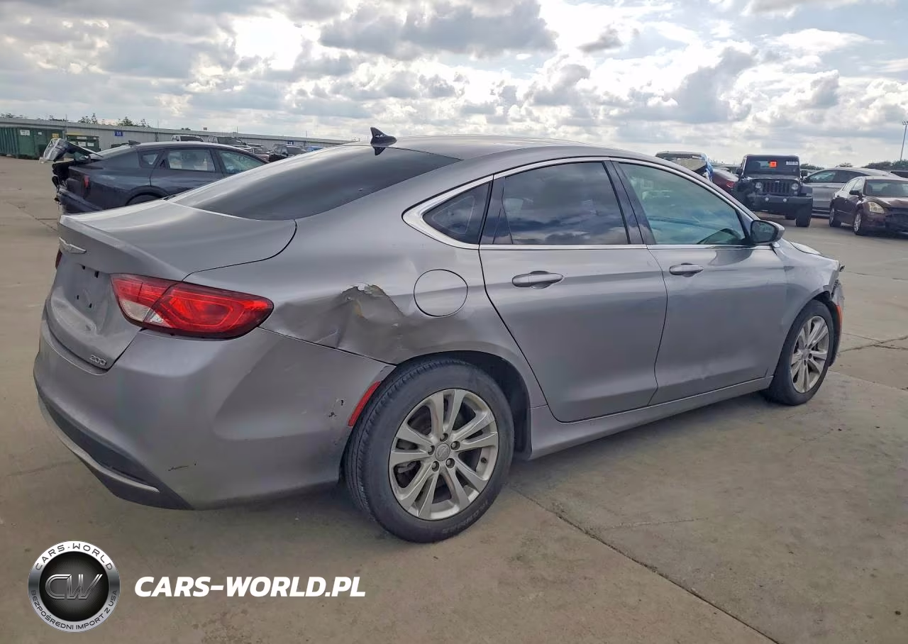 2016 Chrysler 200 Limited VIN:1C3CCCAB2GN169086 - 3