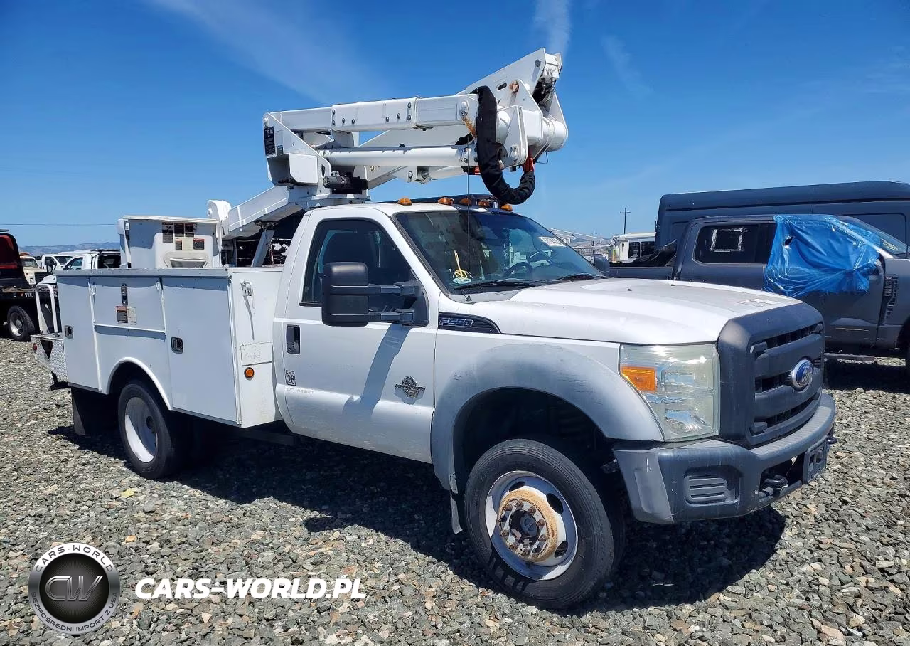 2011 Ford F550 Super Duty VIN:1FDUF5HT7BEC17543 - 4