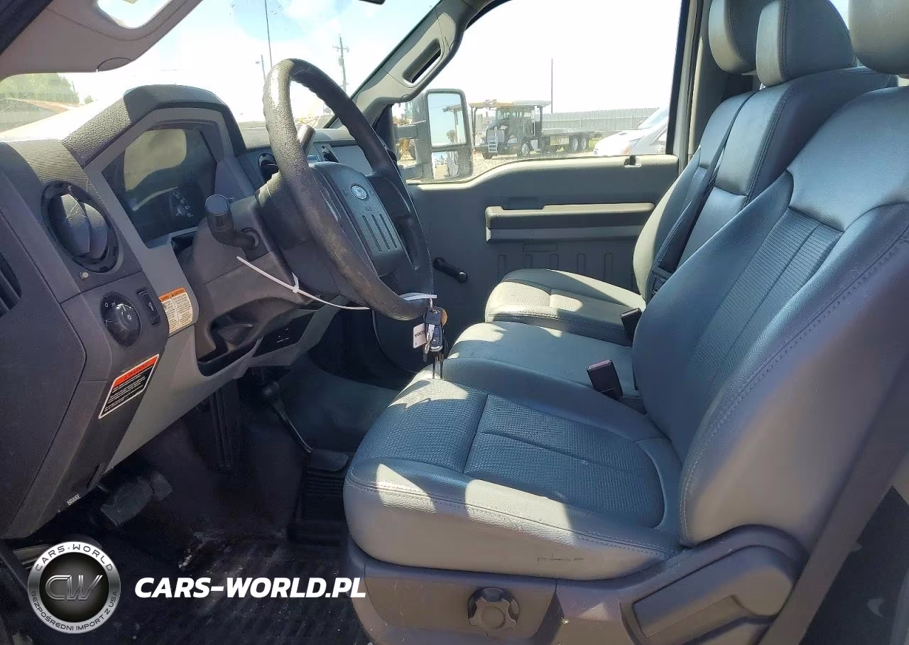 2011 Ford F550 Super Duty VIN:1FDUF5HT7BEC17543 - 7
