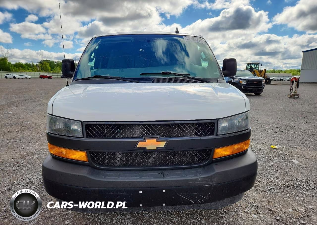 2020 Chevrolet Express G2500 VIN:1GCWGAFP2L1259829 - 5
