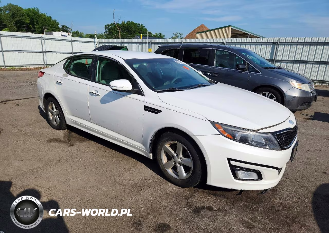 2015 Kia Optima Lx VIN:5XXGM4A75FG364203 - 4