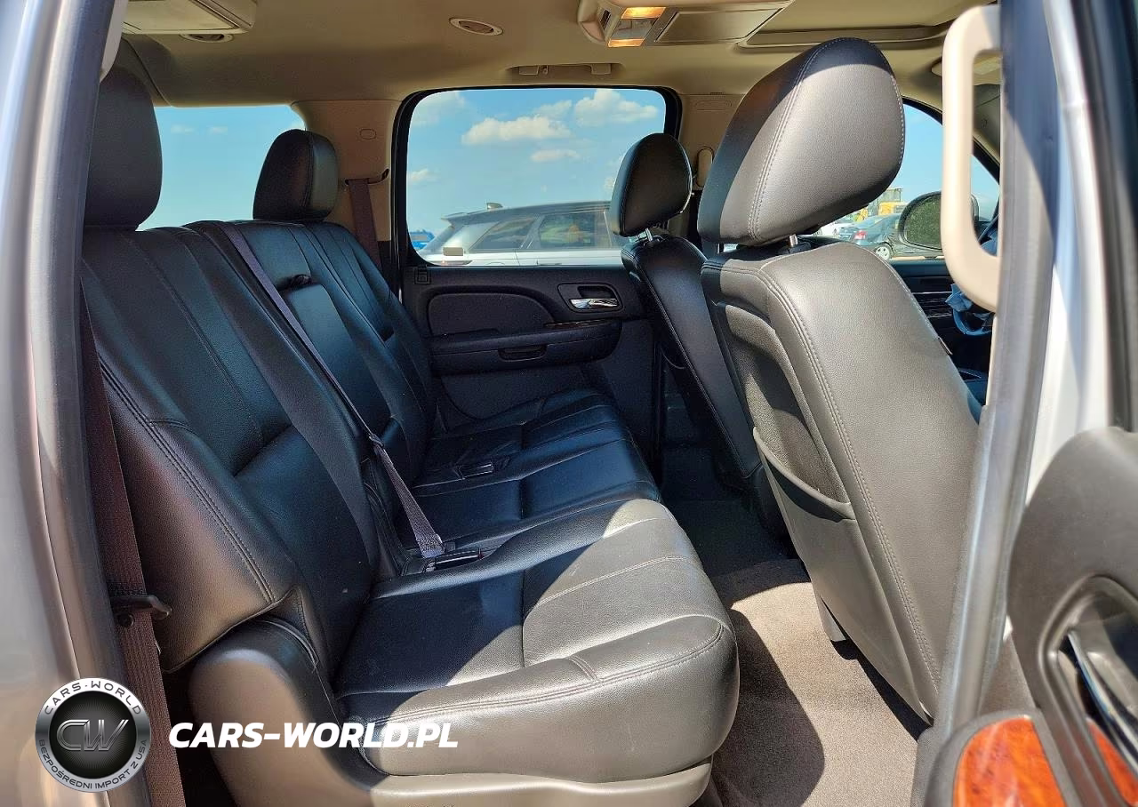 2014 Chevrolet Suburban K1500 Lt VIN:1GNSKJE74ER228494 - 11