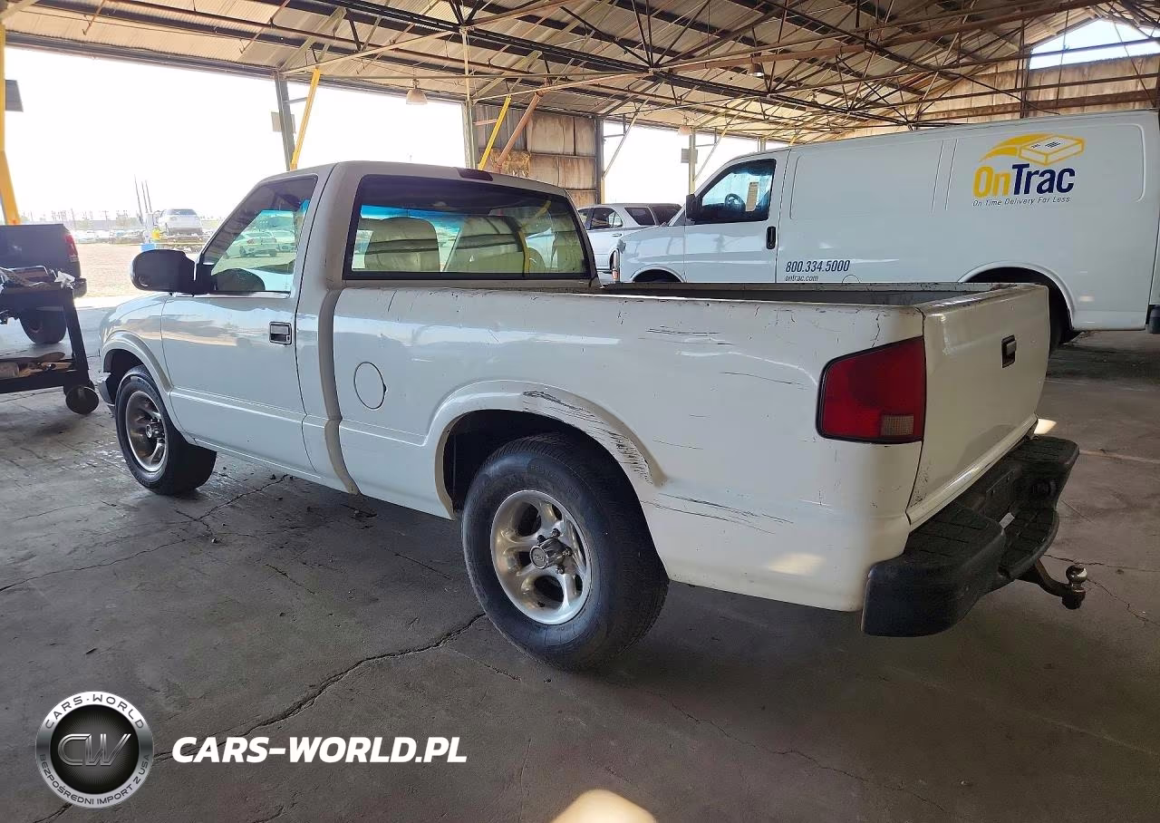 1999 Chevrolet S Truck S10 VIN:1GCCS1443X8107081 - 2