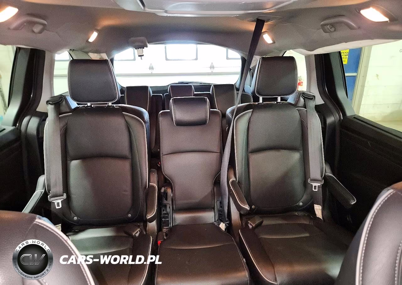 2022 Honda Odyssey Touring VIN:5FNRL6H82NB503792 - 10