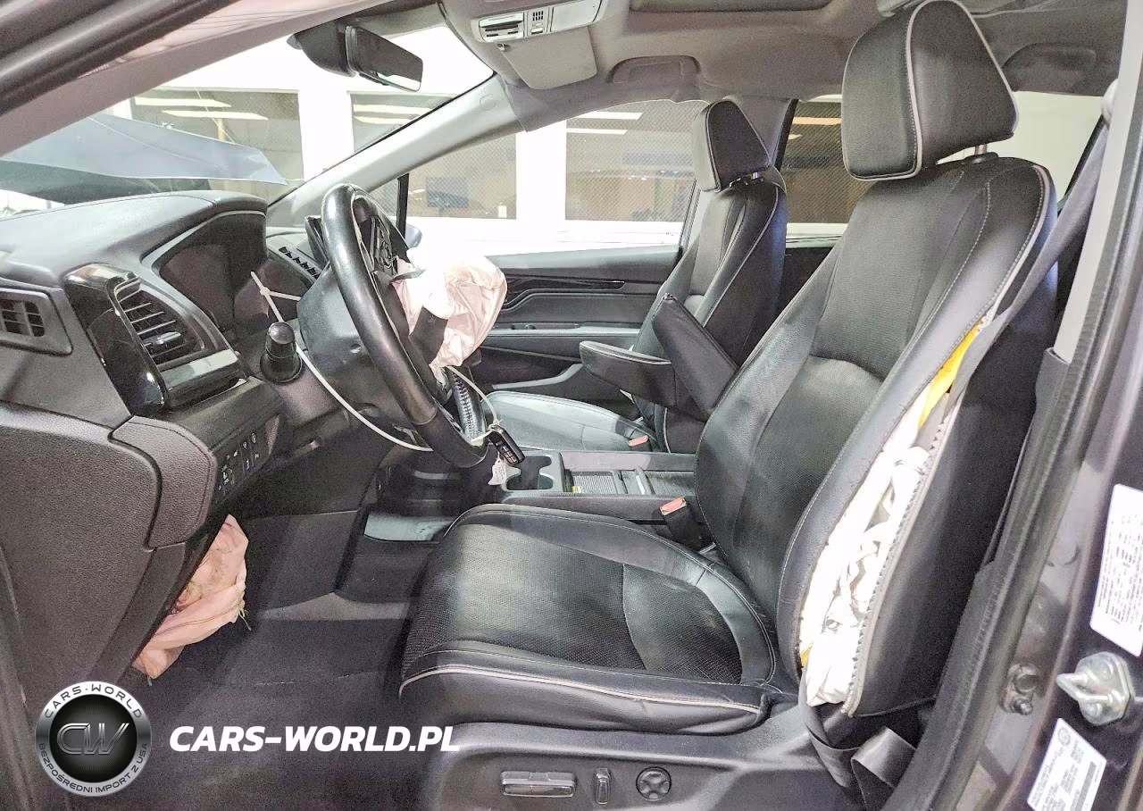 2022 Honda Odyssey Touring VIN:5FNRL6H82NB503792 - 7
