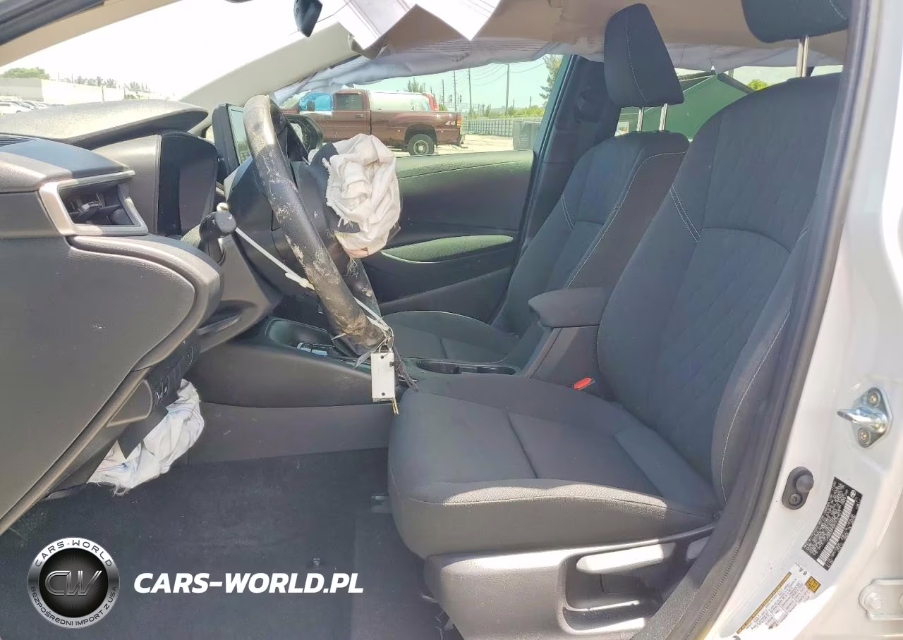 2026 Toyota Corolla Hybrid Le VIN:JTDBCMFE8T3129827 - 7
