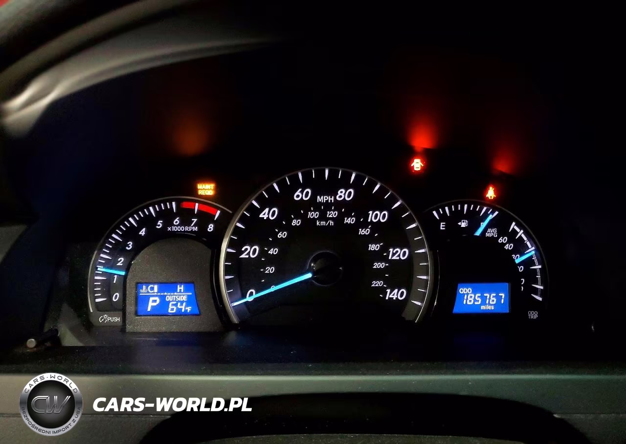 2015 Toyota Camry Le VIN:4T1BF1FK4FU949196 - 9