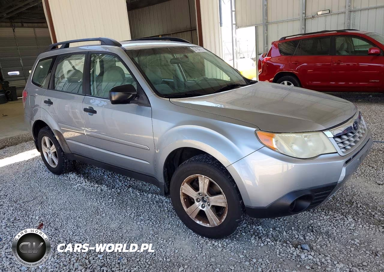 2011 Subaru Forester 2.5X VIN:JF2SHBBC7BH746276 - 4