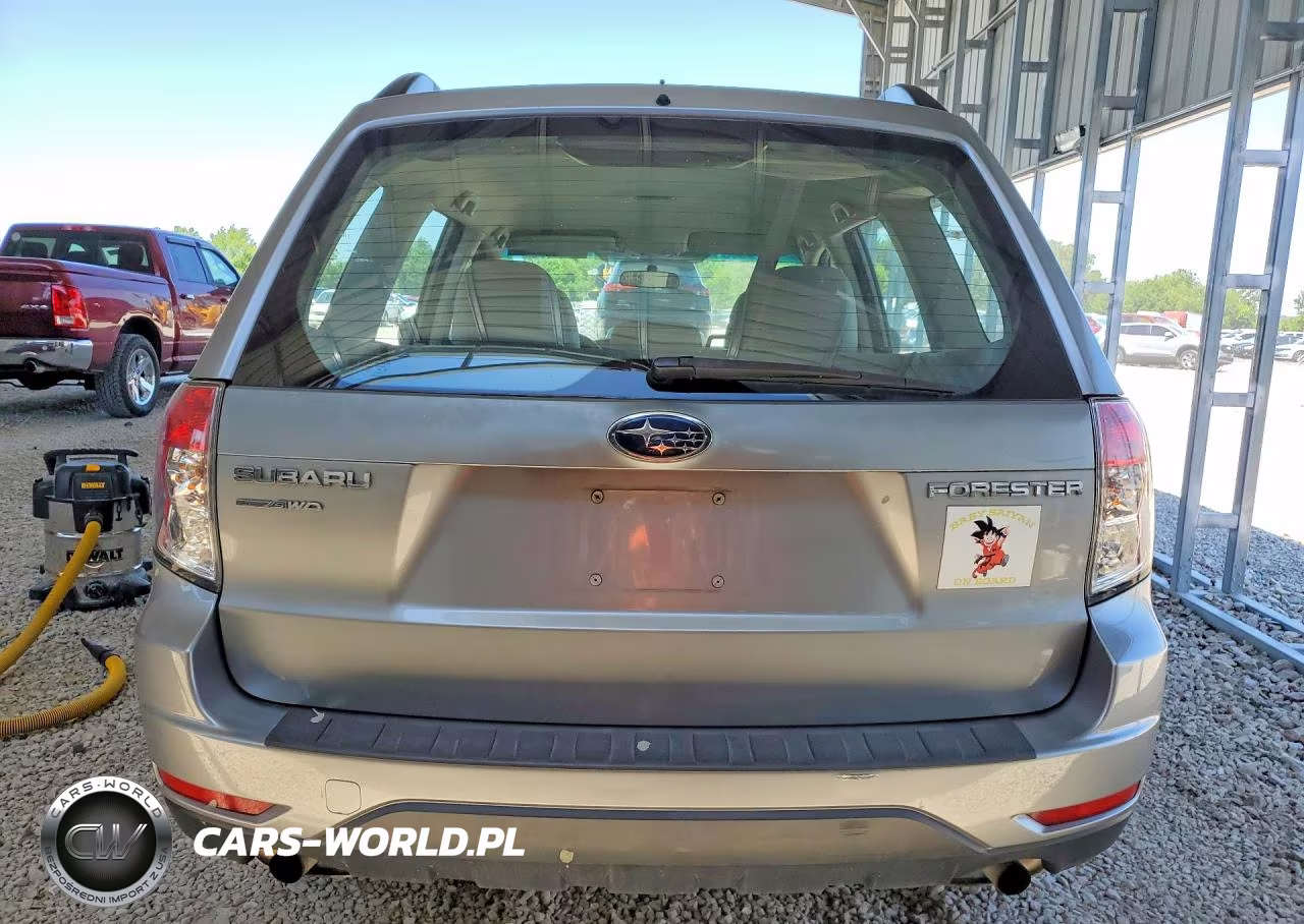 2011 Subaru Forester 2.5X VIN:JF2SHBBC7BH746276 - 6