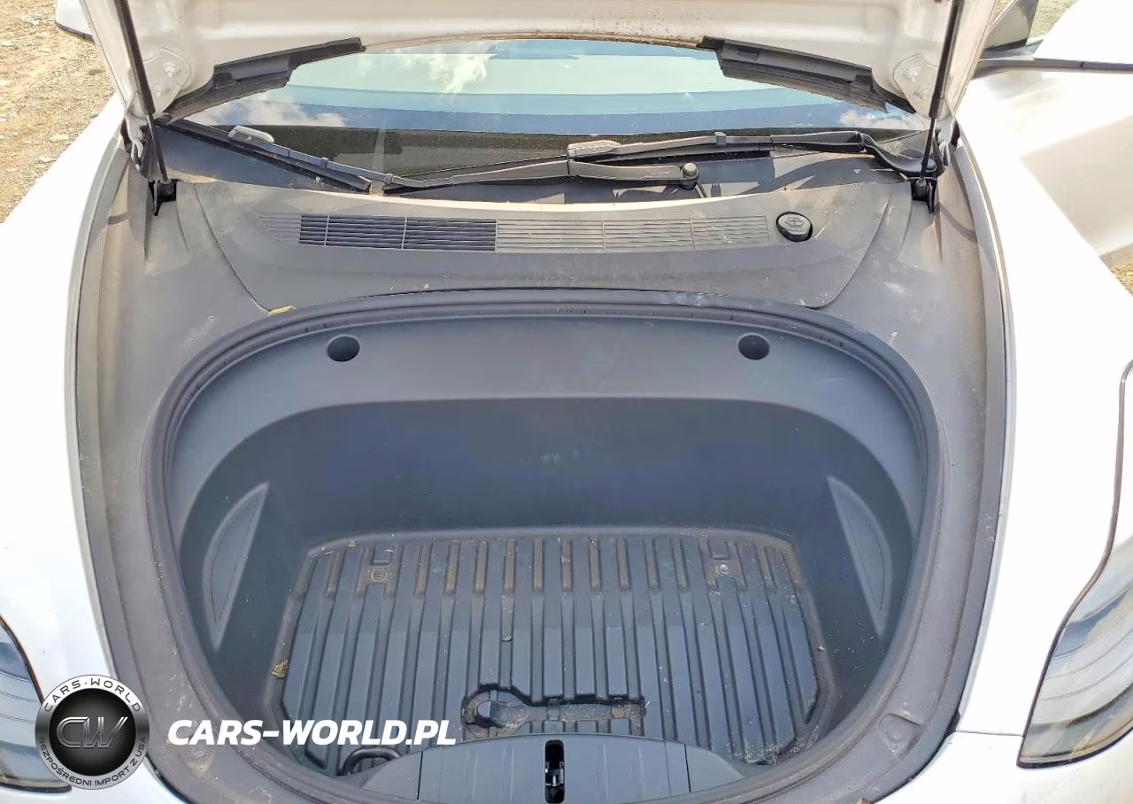 2023 Tesla Model 3 VIN:5YJ3E1EA8PF576758 - 11