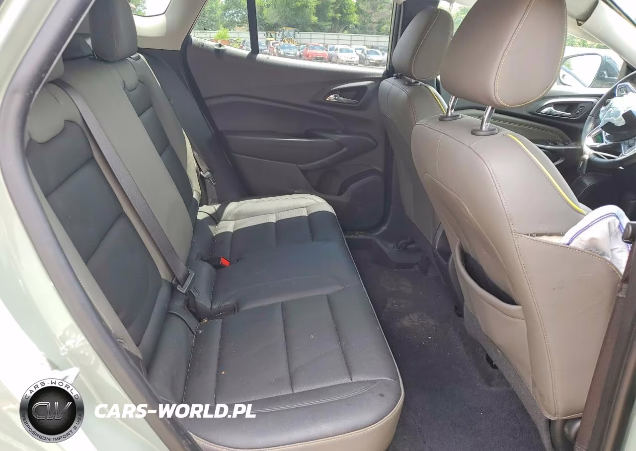 2025 Chevrolet Trax Activ VIN:KL77LKEP5SC128367 - 10