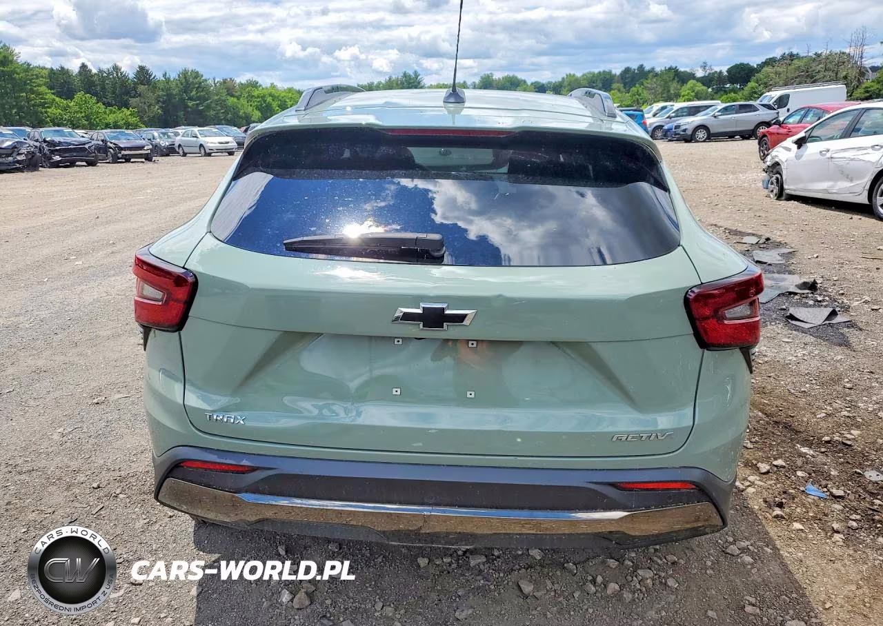 2025 Chevrolet Trax Activ VIN:KL77LKEP5SC128367 - 6