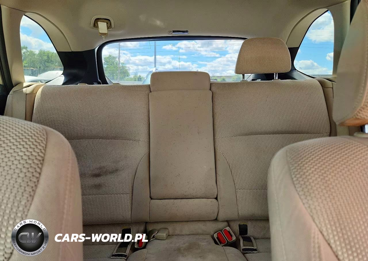 2018 Subaru Outback 2.5I Premium VIN:4S4BSAFC5J3270914 - 10