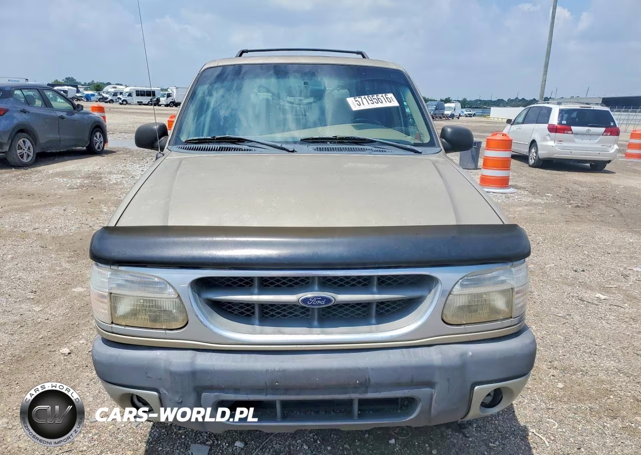 1999 Ford Explorer VIN:1FMZU32P0XZA35260 - 5