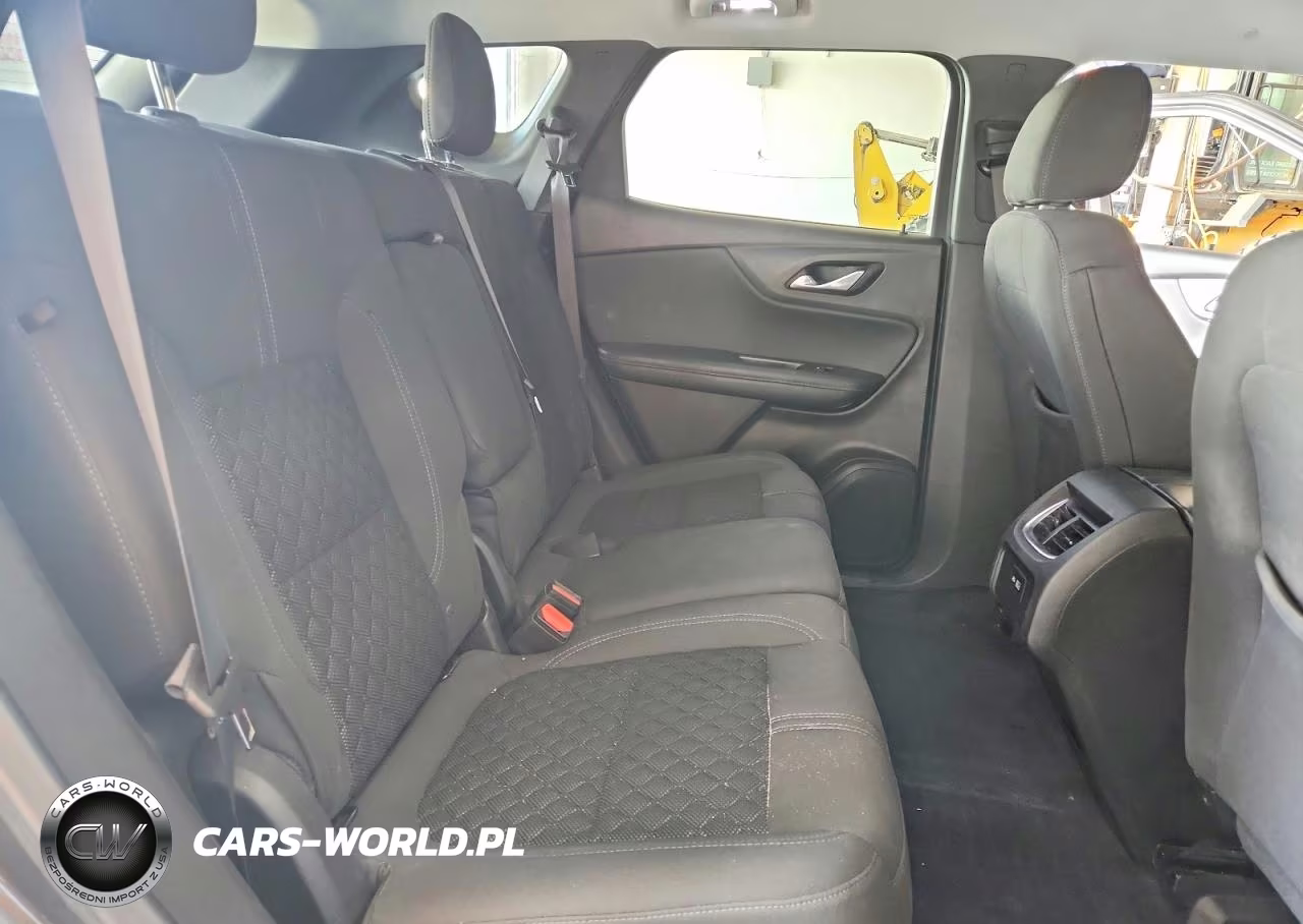 2020 Chev Blazer VIN:3GNKBCRS2LS644757 - 11