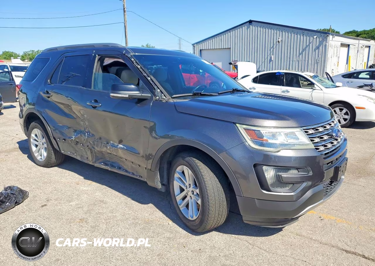2016 Ford Explorer Xlt VIN:1FM5K7DH7GGA92956 - 4