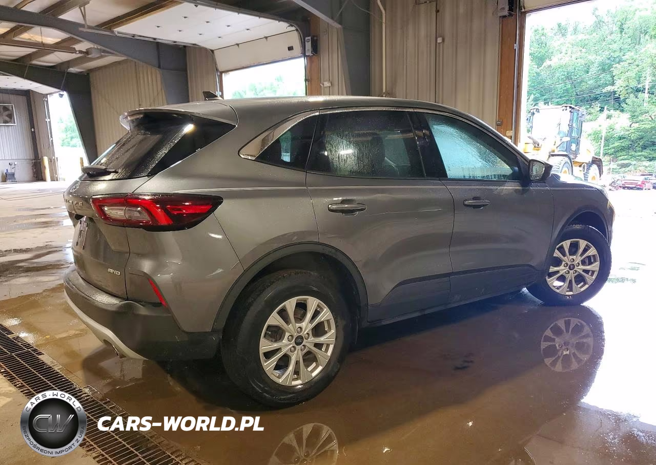 2023 Ford Escape Active VIN:1FMCU9GN6PUA86372 - 3