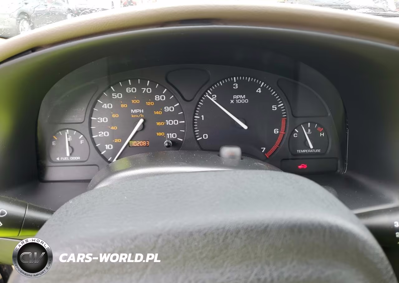 2002 Saturn Sl1 VIN:1G8ZH52852Z285853 - 9