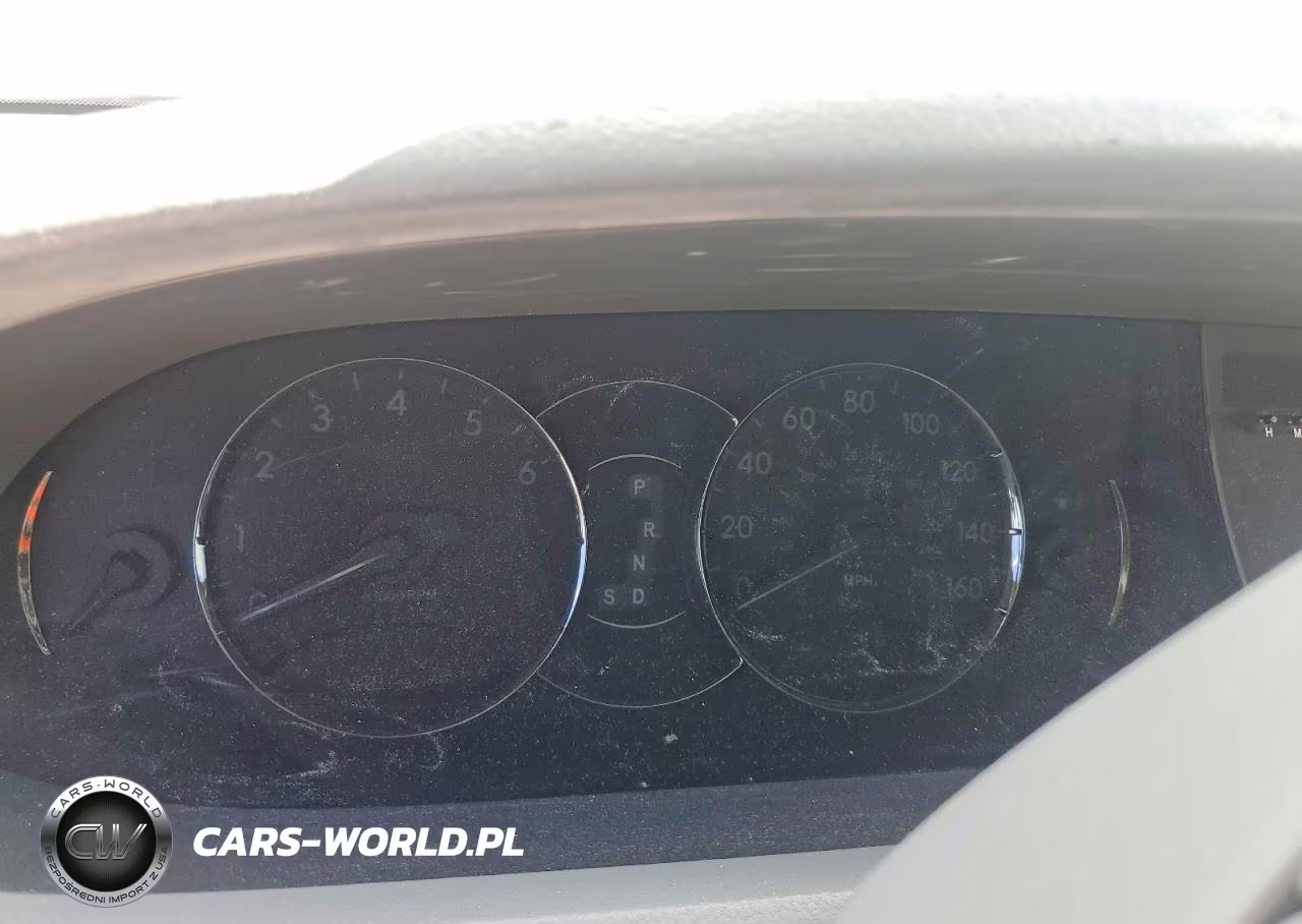 2010 Toyota Avalon Limited VIN:4T1BK3DB9AU364651 - 9