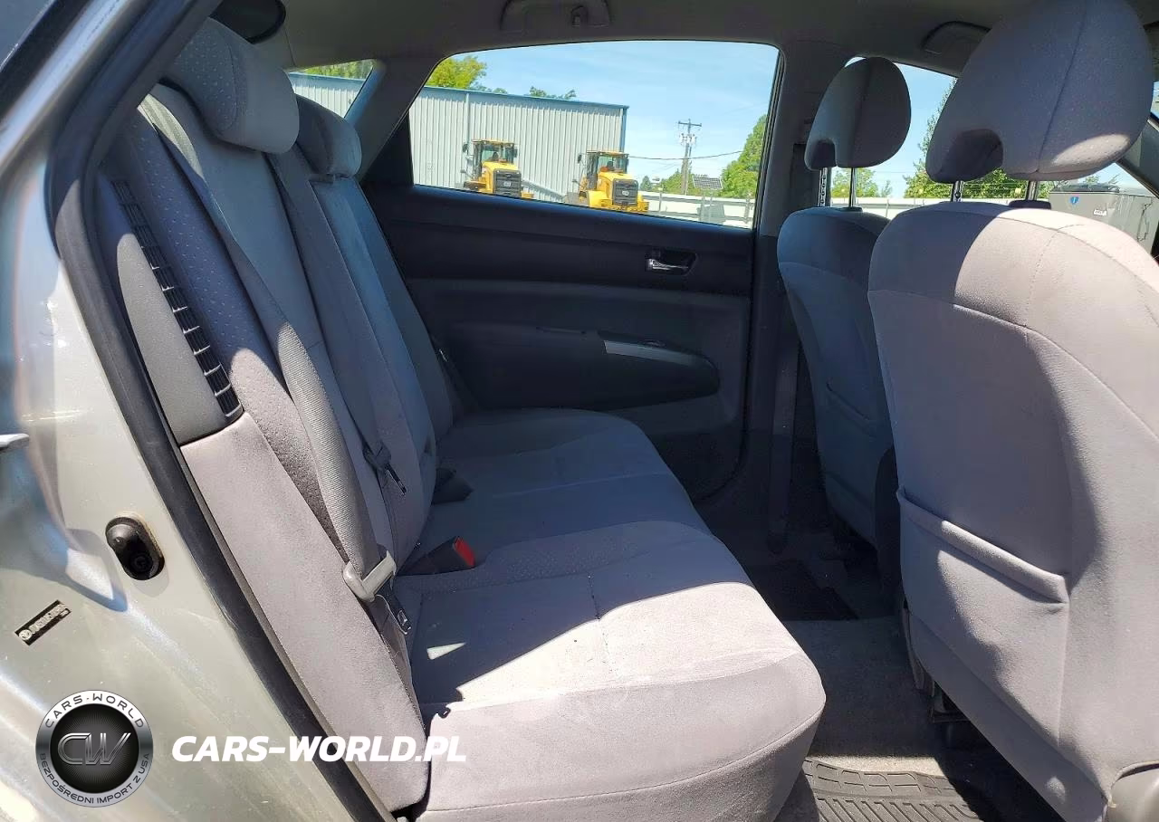 2005 Toyota Prius Base VIN:JTDKB20UX57009806 - 10