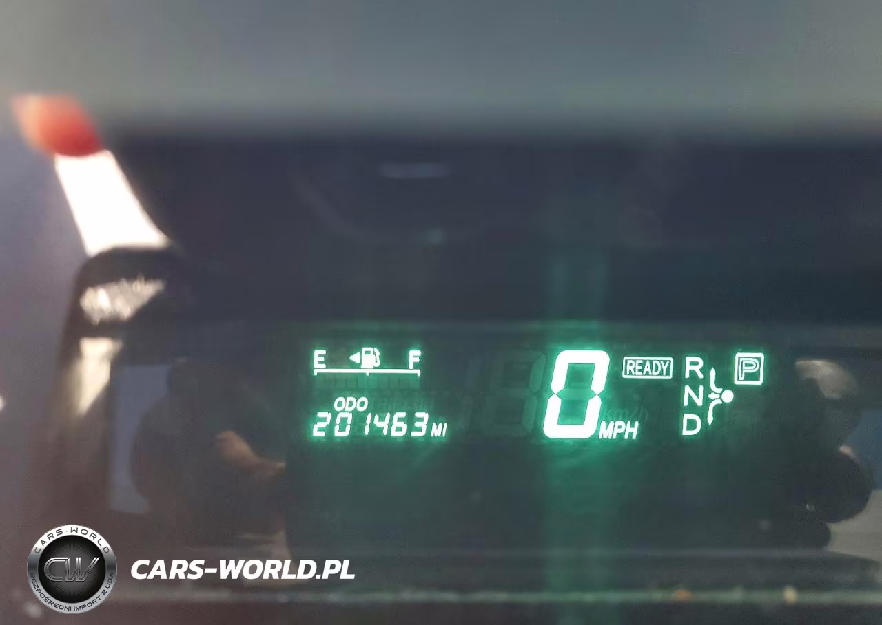 2005 Toyota Prius Base VIN:JTDKB20UX57009806 - 9