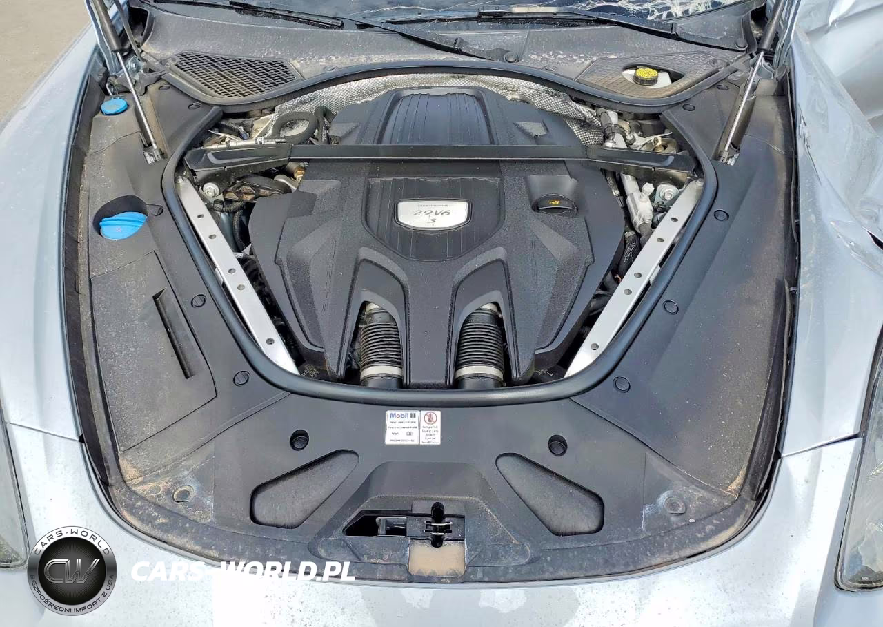 2018 Porsche Panamera 4S VIN:WP0AB2A7XJL135900 - 11