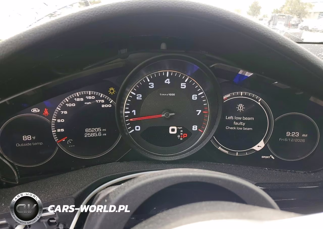 2018 Porsche Panamera 4S VIN:WP0AB2A7XJL135900 - 9