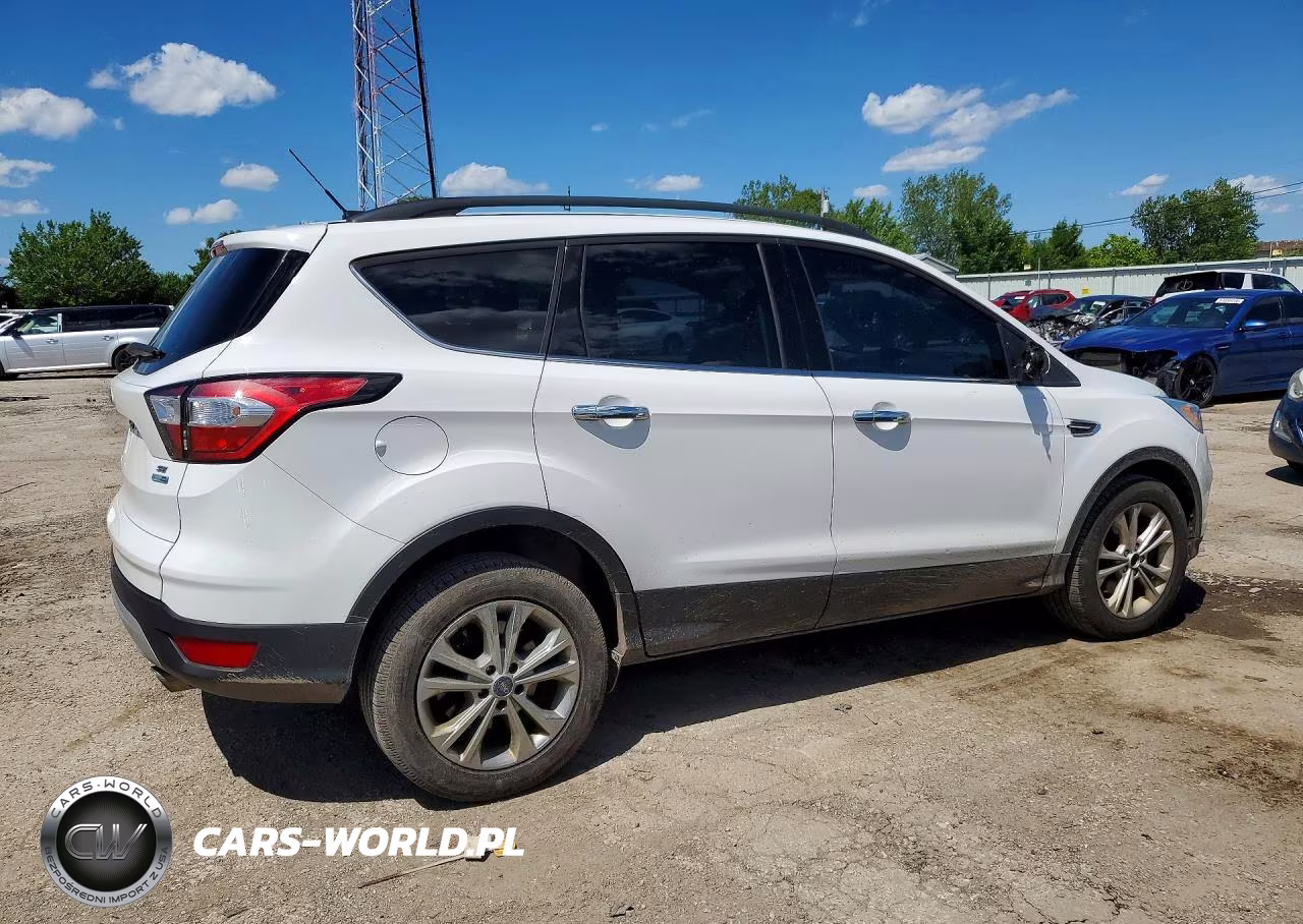 2018 Ford Escape Se VIN:1FMCU9GD7JUC05318 - 3