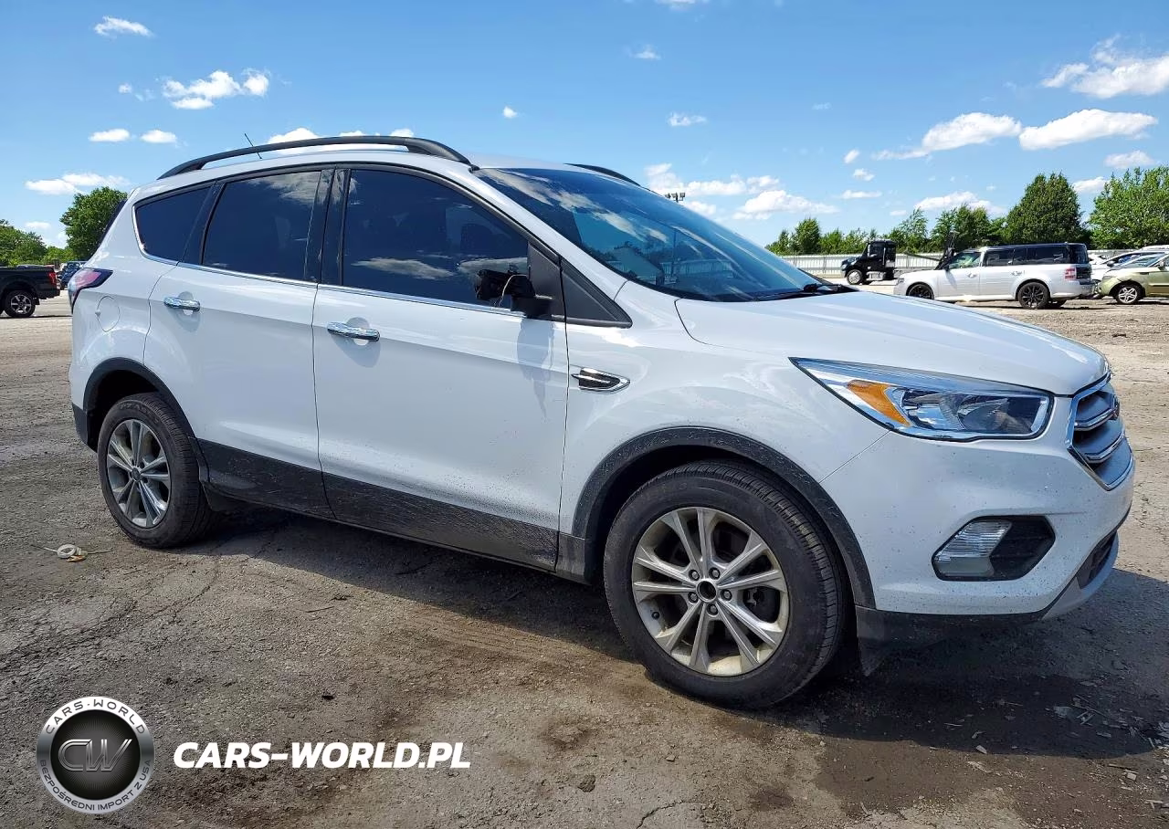 2018 Ford Escape Se VIN:1FMCU9GD7JUC05318 - 4