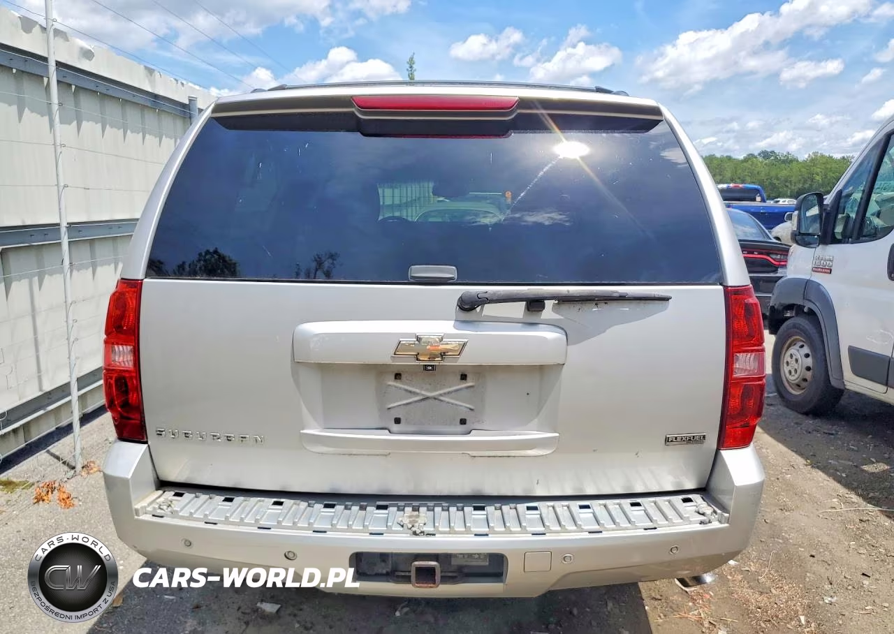 2011 Chevrolet Suburban C1500 Ls VIN:1GNSCHE02BR147983 - 6
