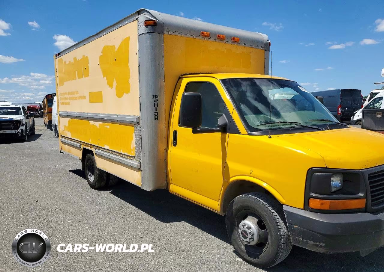 2006 GMC Savana Cutaway G3500 VIN:1GDHG31U461901937 - 9