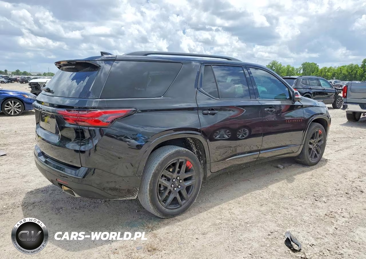 2023 Chevrolet Traverse Fwd Premier VIN:1GNERKKWXPJ144031 - 3