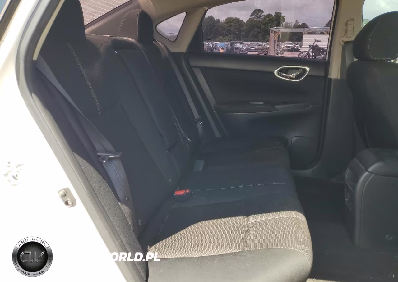 2014 Nissan Sentra S VIN:3N1AB7AP2EL661870 - 10