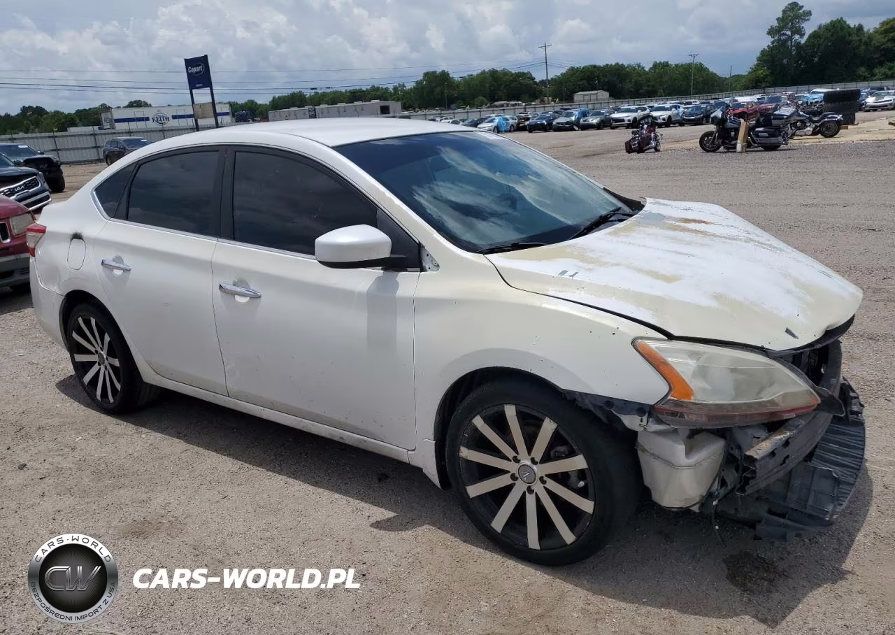 2014 Nissan Sentra S VIN:3N1AB7AP2EL661870 - 4