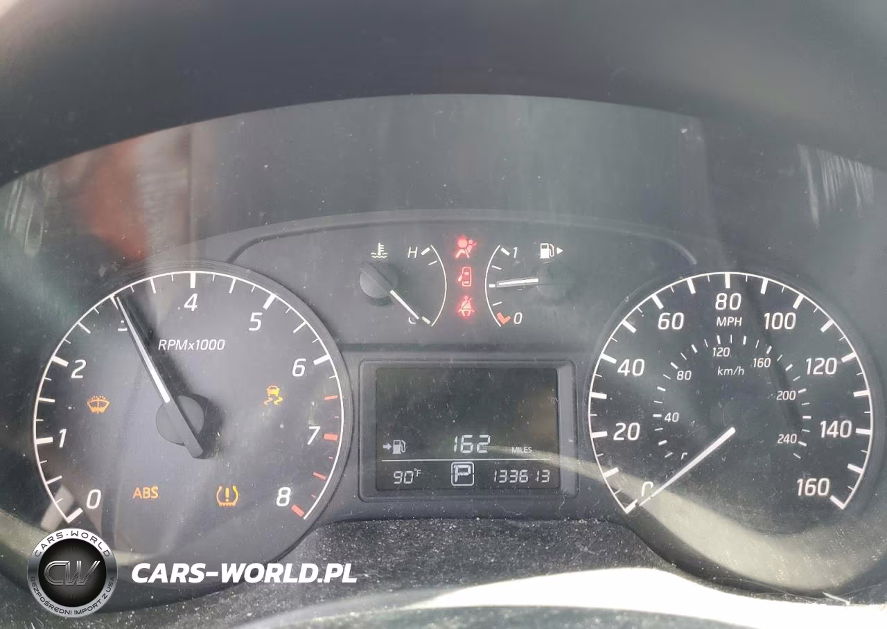 2014 Nissan Sentra S VIN:3N1AB7AP2EL661870 - 9