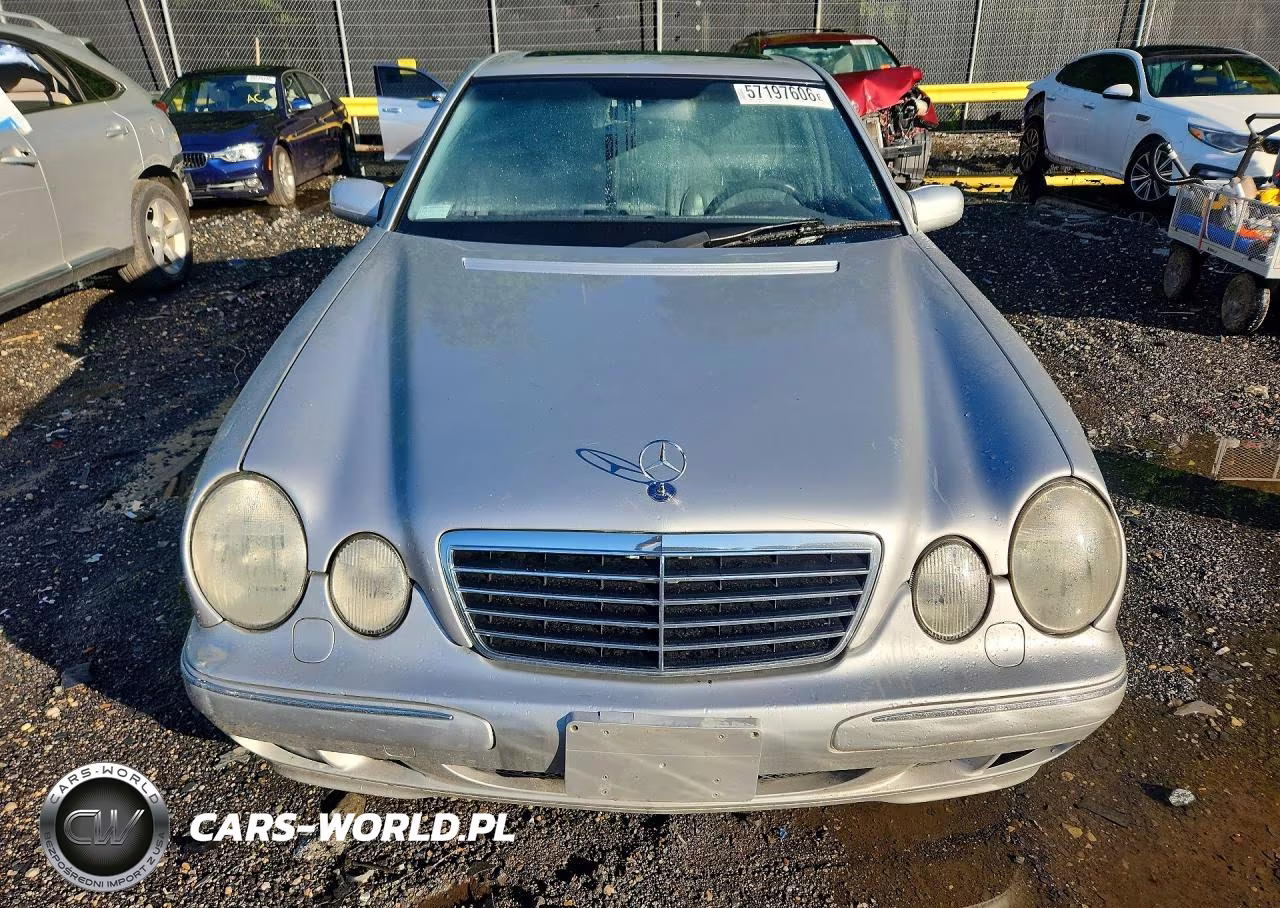 2001 Mercedes-Benz E 320 4Matic VIN:WDBJF82J61X054336 - 5