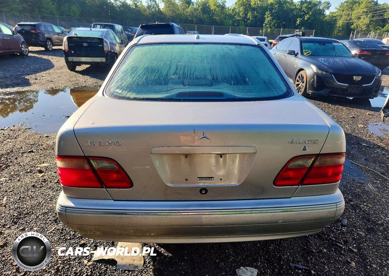 2001 Mercedes-Benz E 320 4Matic VIN:WDBJF82J61X054336 - 6