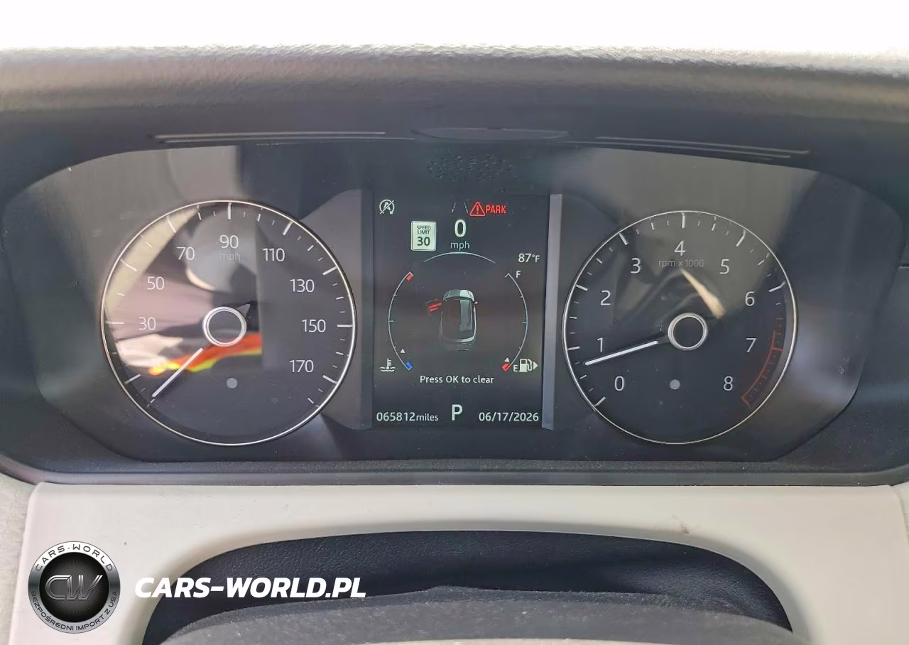 2020 Land Rover Range Rover Velar S VIN:SALYB2FV6LA252807 - 9