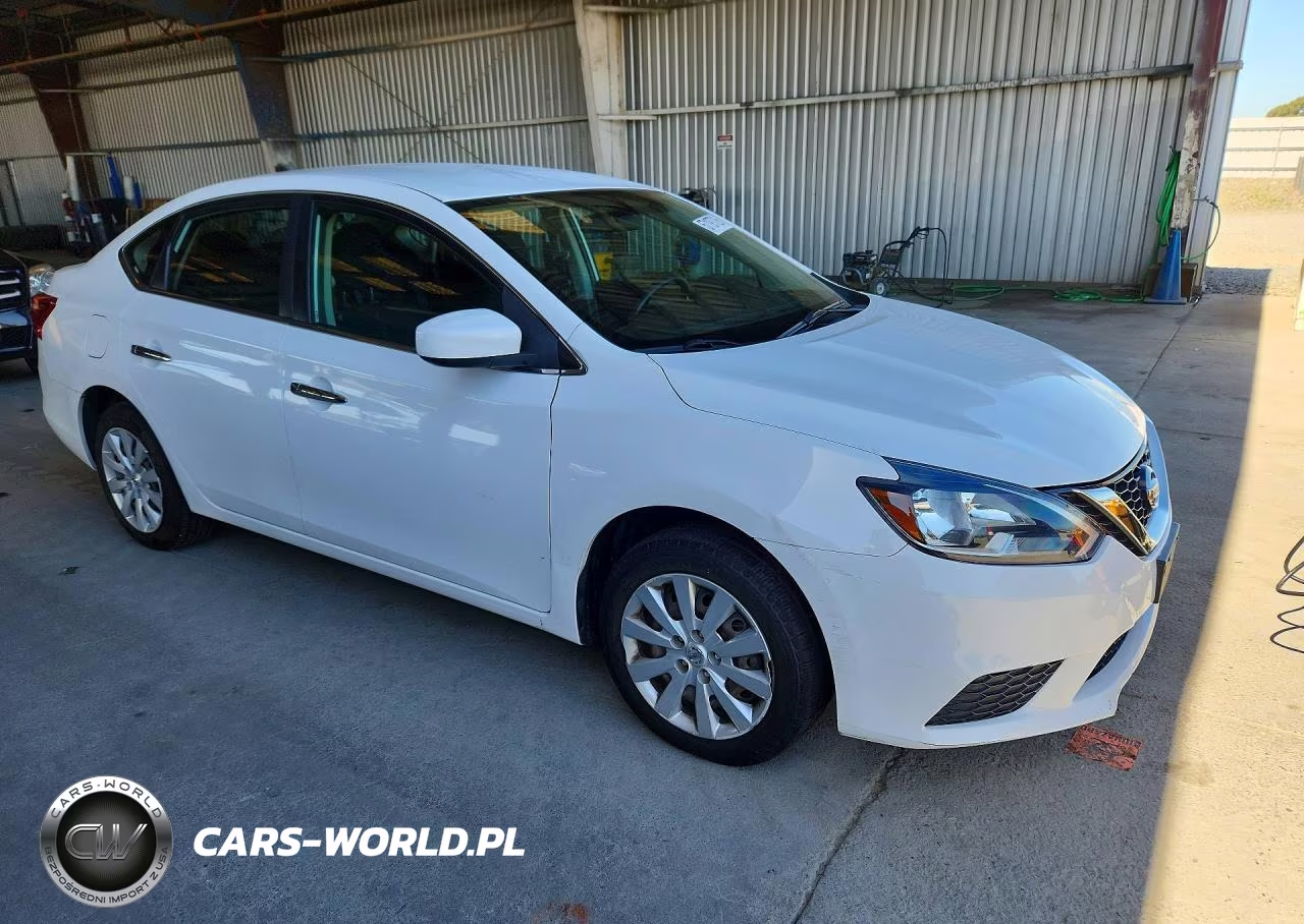 2018 Nissan Sentra S VIN:3N1AB7AP0JY299907 - 4