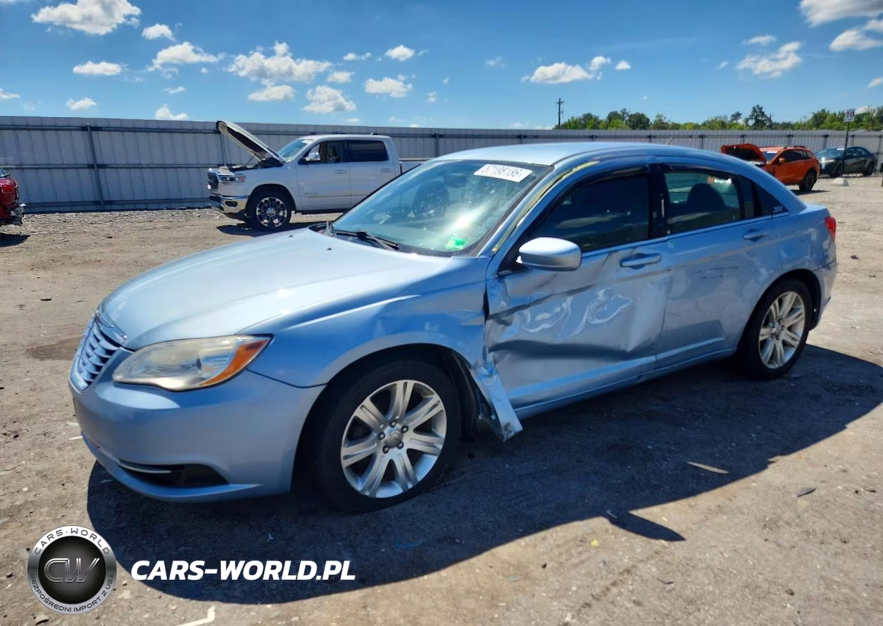 2012 Chrysler 200 Touring