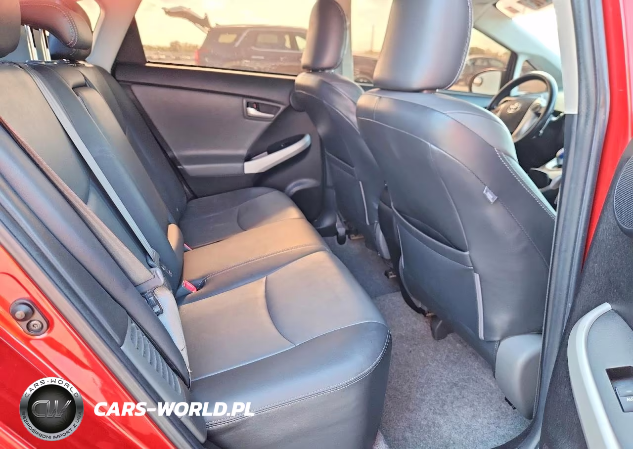 2012 Toyota Prius Four VIN:JTDKN3DU4C1535713 - 10