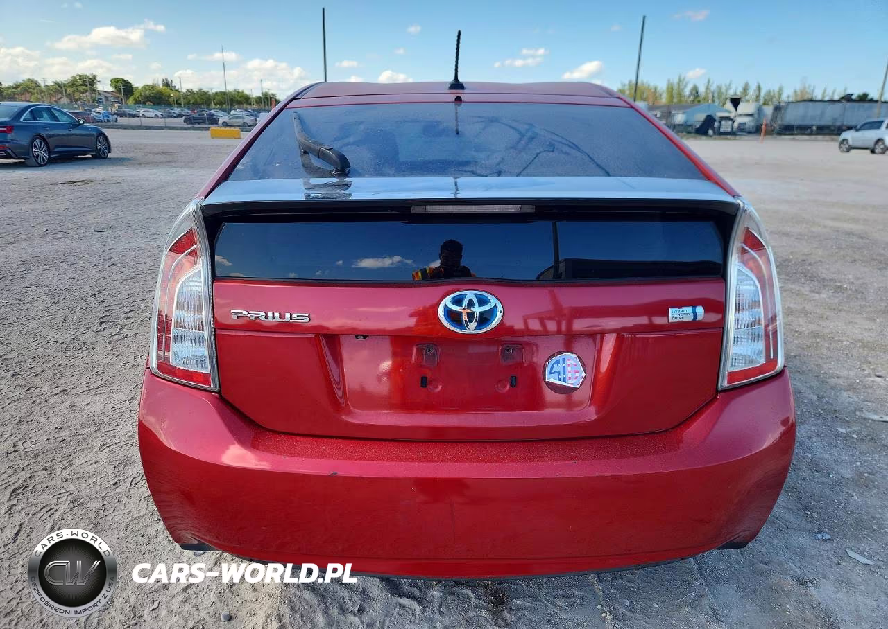 2012 Toyota Prius Four VIN:JTDKN3DU4C1535713 - 6