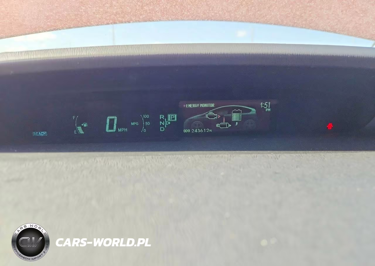 2012 Toyota Prius Four VIN:JTDKN3DU4C1535713 - 9