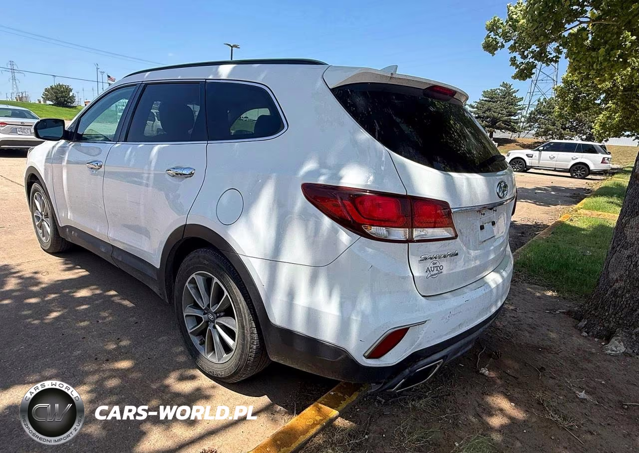 2017 Hyundai Santa Fe Se VIN:KM8SMDHF2HU219426 - 3