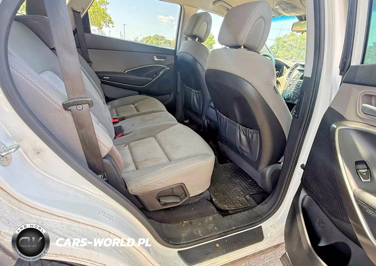 2017 Hyundai Santa Fe Se VIN:KM8SMDHF2HU219426 - 6