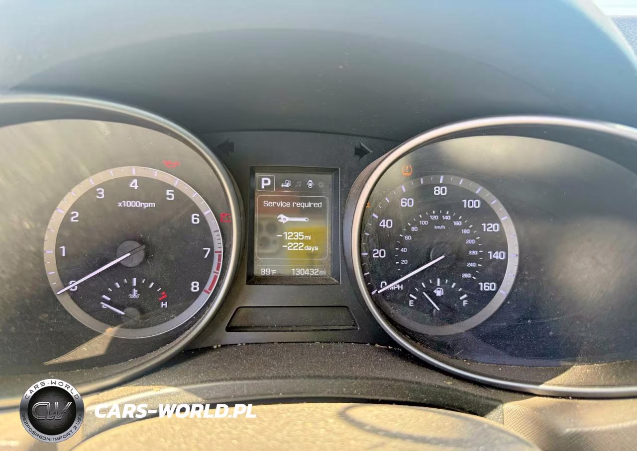 2017 Hyundai Santa Fe Se VIN:KM8SMDHF2HU219426 - 8
