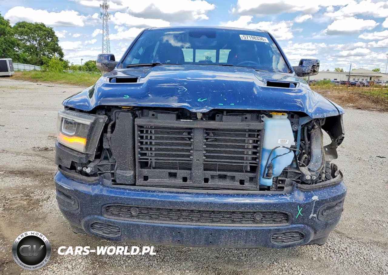 2024 Ram 1500 Laramie VIN:1C6SRFJT6RN159378 - 5