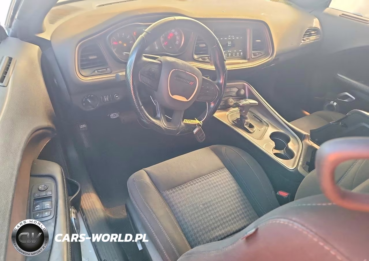 2020 Dodge Challenger Sxt VIN:2C3CDZAG8LH210237 - 8